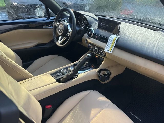 2025 Mazda ND MX-5 Miata - Image 10 of 20