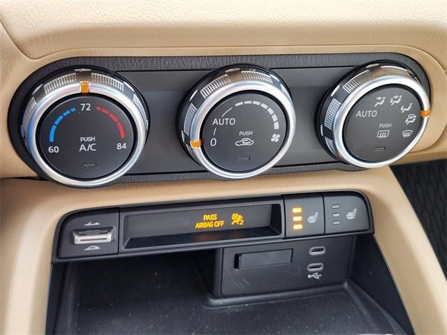 2025 Mazda ND MX-5 Miata - Image 17 of 20