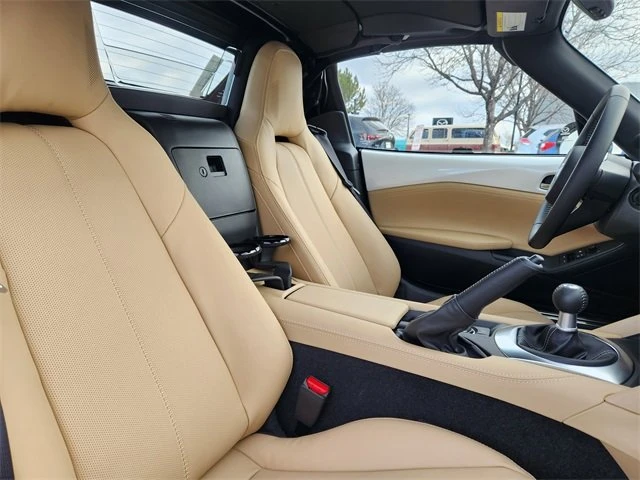 2025 Mazda ND MX-5 Miata - Image 14 of 20