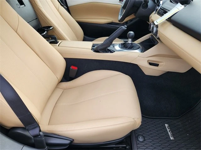 2025 Mazda ND MX-5 Miata - Image 15 of 20
