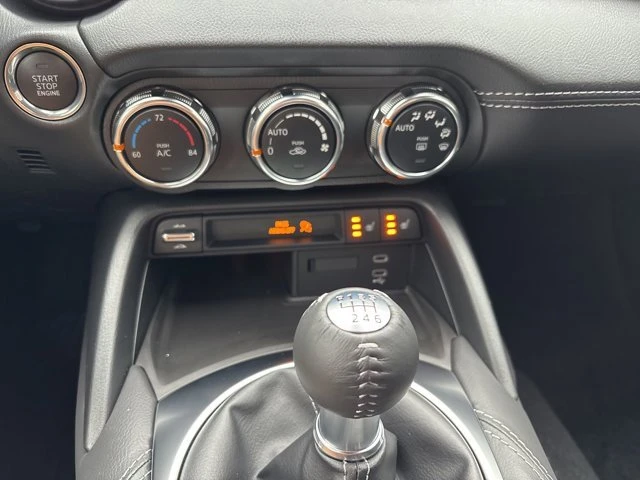 2025 Mazda ND MX-5 Miata - Image 19 of 20