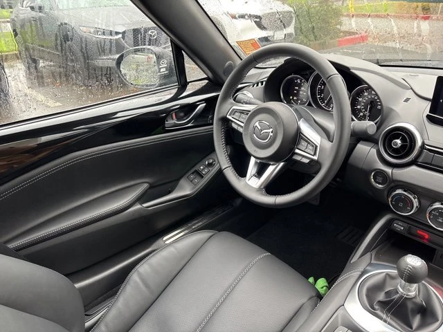 2025 Mazda ND MX-5 Miata - Image 14 of 20