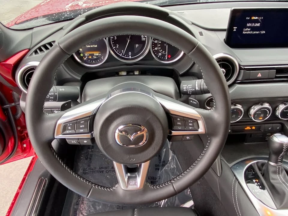 2025 Mazda ND MX-5 Miata - Image 18 of 20