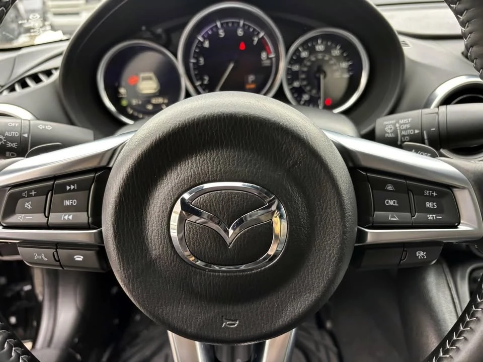 2025 Mazda ND MX-5 Miata - Image 9 of 14