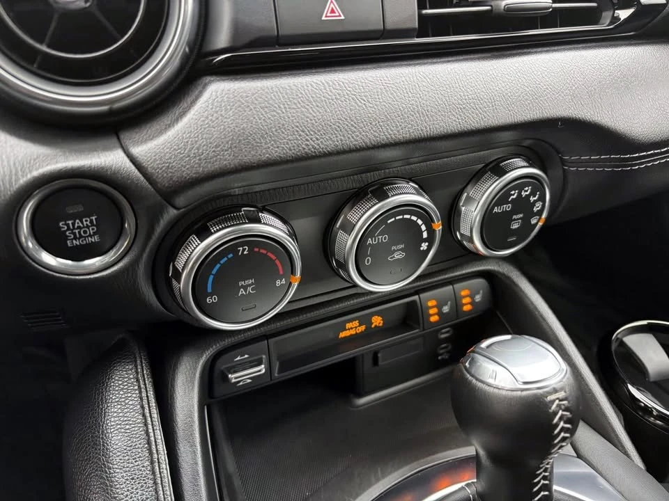 2025 Mazda ND MX-5 Miata - Image 11 of 14