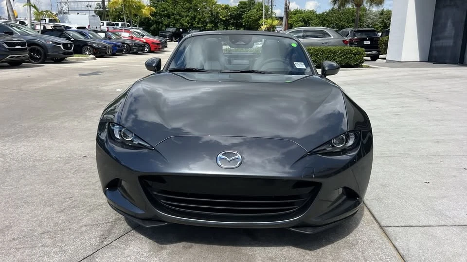 2025 Mazda ND MX-5 Miata - Image 5 of 7