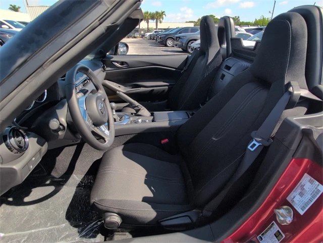2025 Mazda ND MX-5 Miata - Image 3 of 9