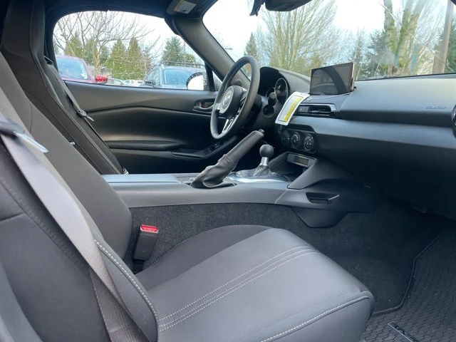 2025 Mazda ND MX-5 Miata - Image 11 of 17