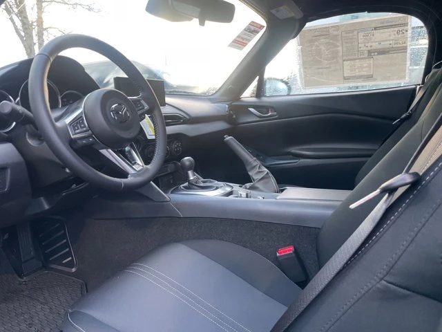 2025 Mazda ND MX-5 Miata - Image 7 of 17