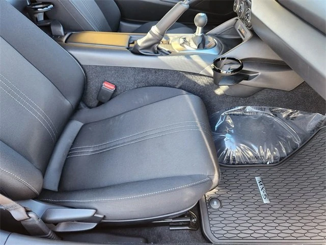 2025 Mazda ND MX-5 Miata - Image 17 of 19