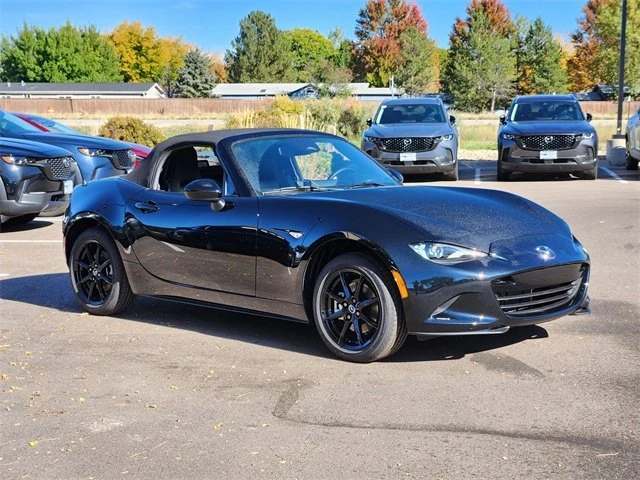 2025 Mazda ND MX-5 Miata - Image 9 of 19