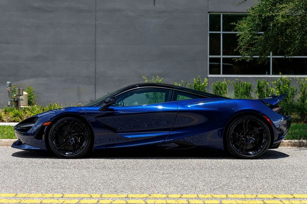 2025 McLaren 750S Coupe - Image 25 of 31