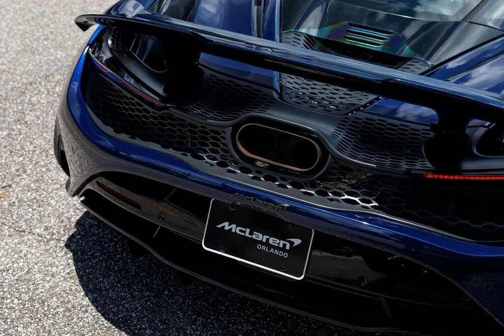 2025 McLaren 750S Coupe - Image 28 of 31