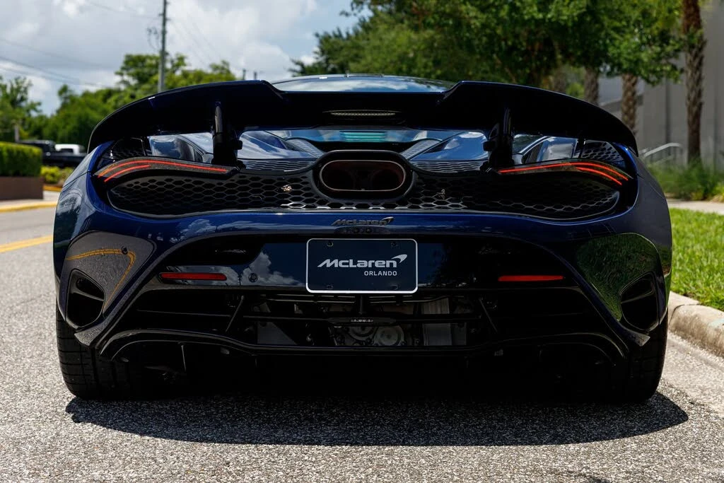 2025 McLaren 750S Coupe - Image 29 of 31