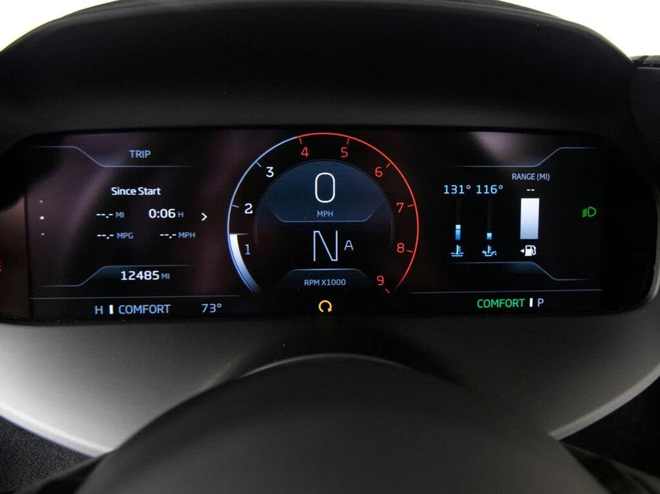 2025 McLaren 750S Coupe - Image 15 of 31