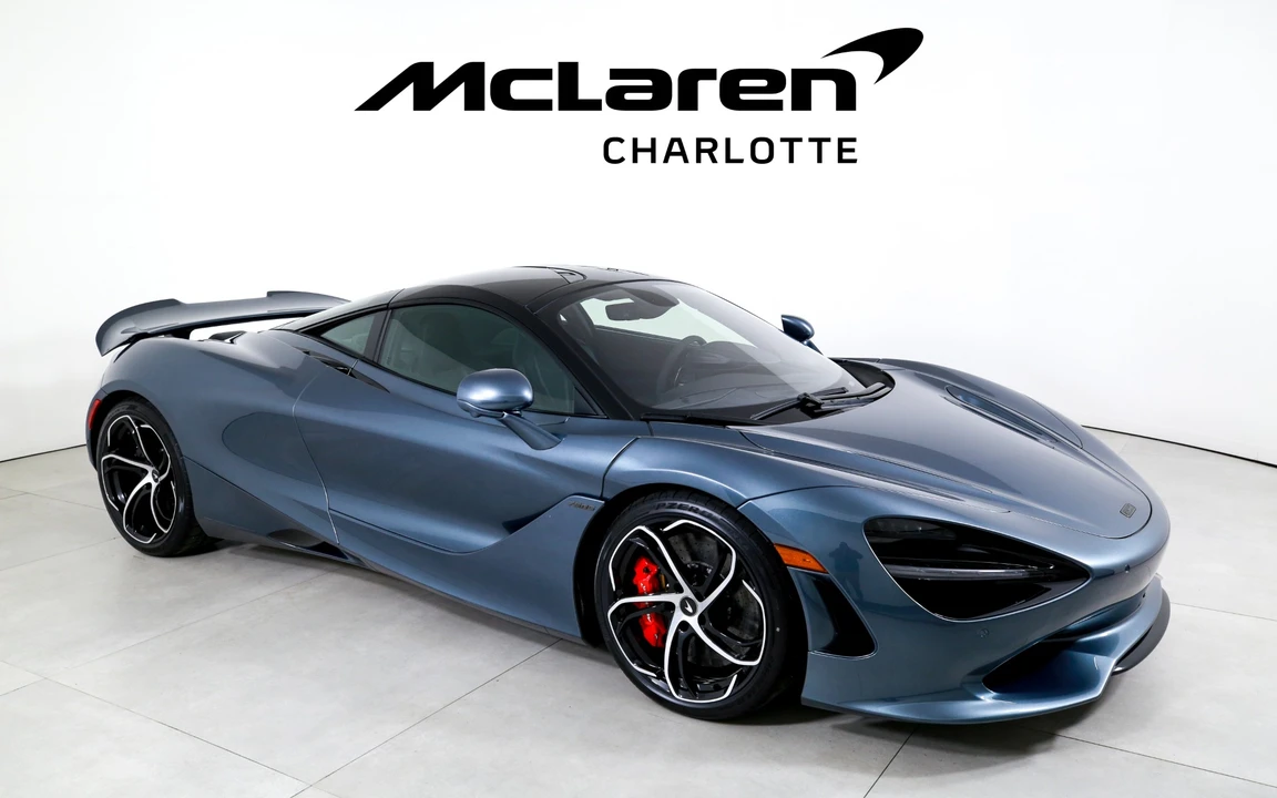 2025 McLaren 750S Coupe - Image 2 of 30