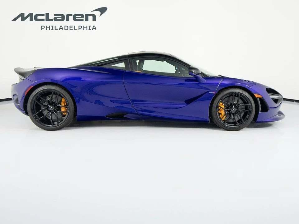 2025 McLaren 750S Coupe - Image 4 of 31