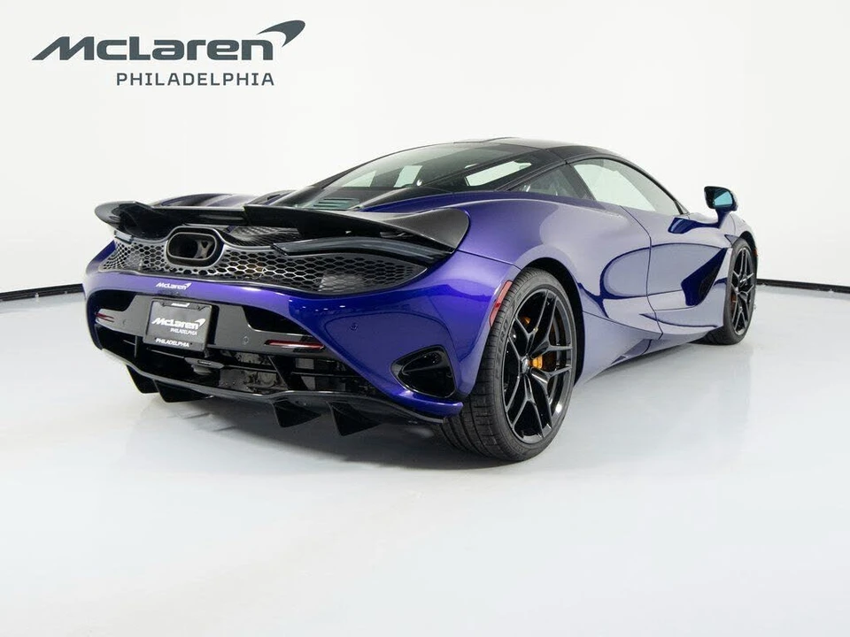 2025 McLaren 750S Coupe - Image 5 of 31