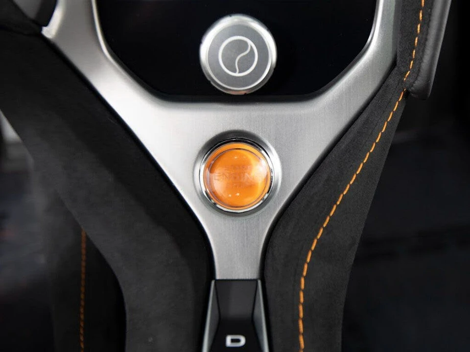 2025 McLaren 750S Coupe - Image 21 of 31