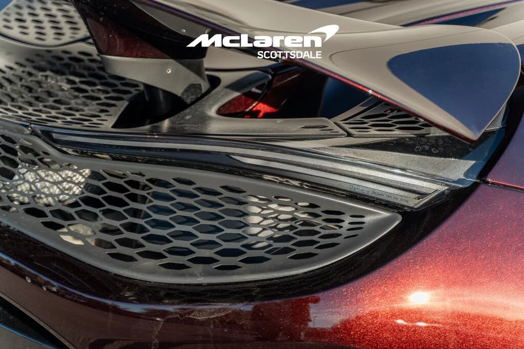 2025 McLaren 750S Coupe - Image 17 of 29