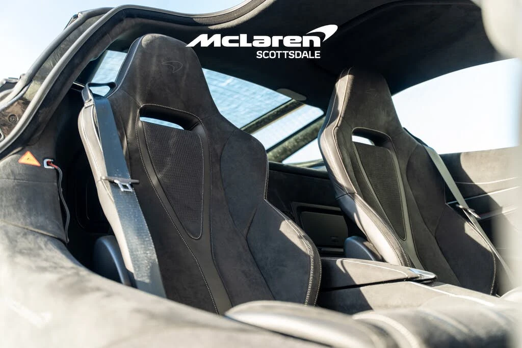 2025 McLaren 750S Coupe - Image 23 of 29