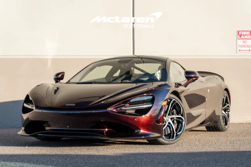 2025 McLaren 750S Coupe - Image 2 of 29