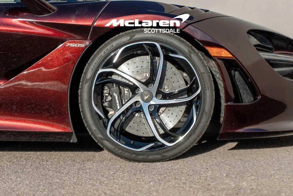 2025 McLaren 750S Coupe - Image 21 of 29