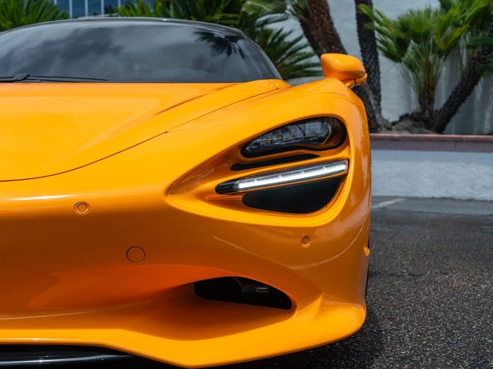 2025 McLaren 750S Coupe - Image 23 of 26