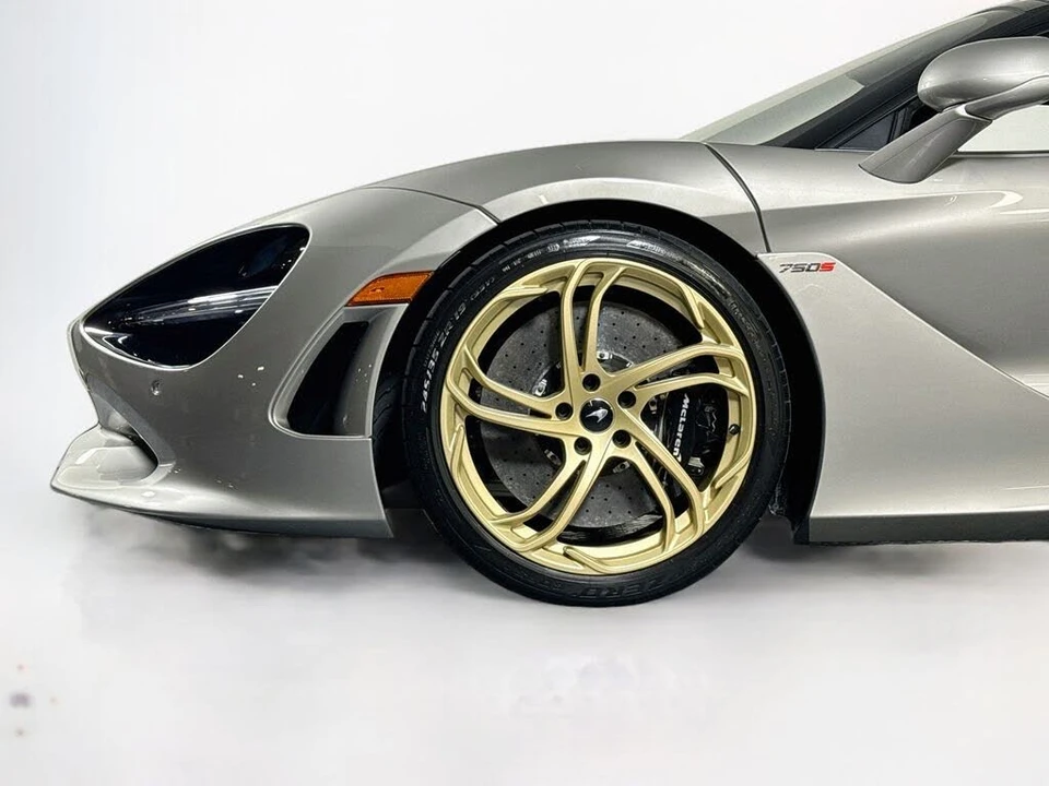 2025 McLaren 750S Coupe - Image 25 of 26