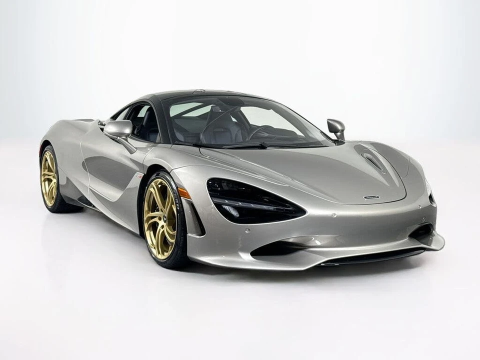 2025 McLaren 750S Coupe - Image 7 of 26