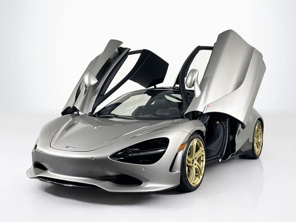 2025 McLaren 750S Coupe - Image 22 of 26