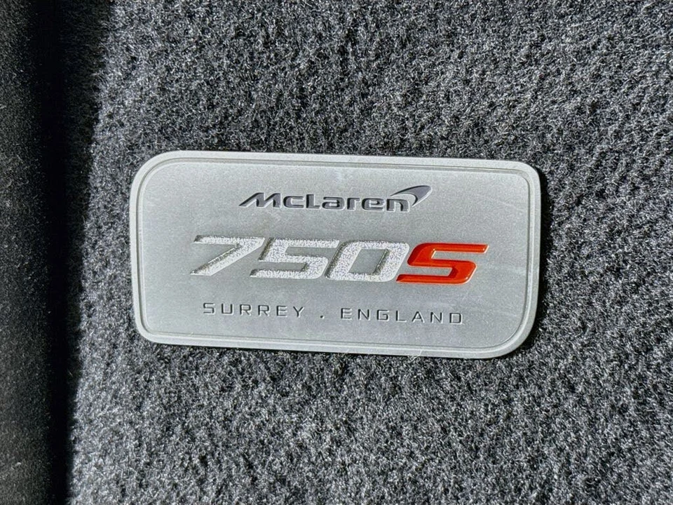 2025 McLaren 750S Coupe - Image 23 of 26