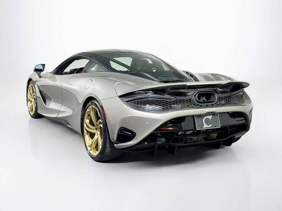 2025 McLaren 750S Coupe - Image 3 of 26