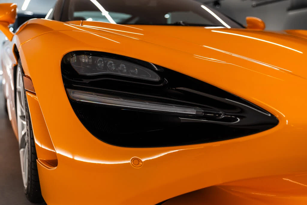 2025 McLaren 750S Coupe - Image 19 of 31