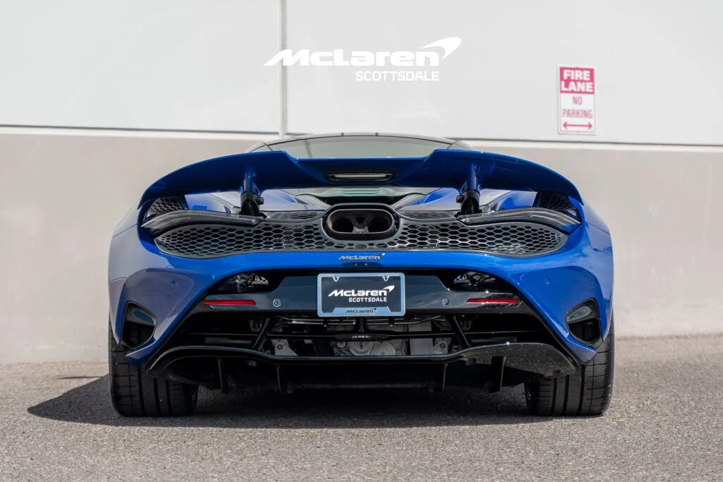 2025 McLaren 750S Coupe - Image 6 of 30
