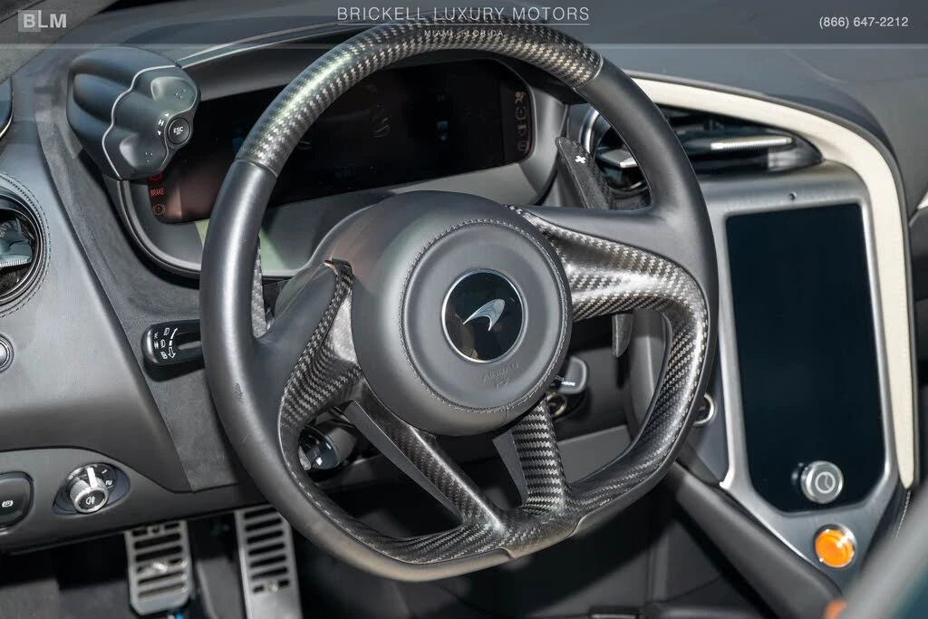 2025 McLaren 750S Coupe - Image 22 of 31