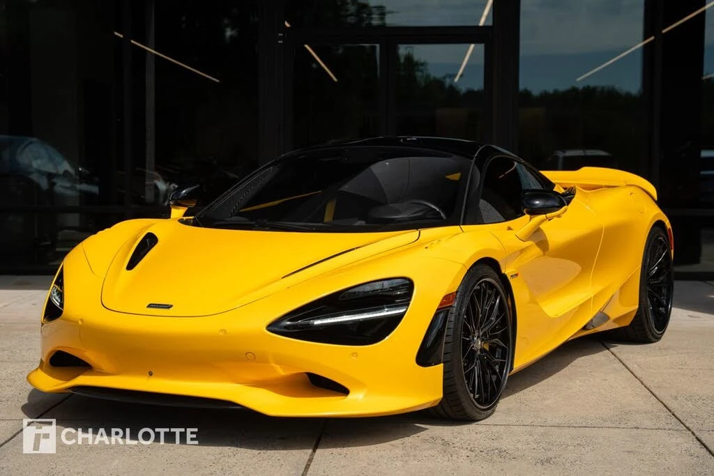 2025 McLaren 750S Coupe - Image 8 of 31