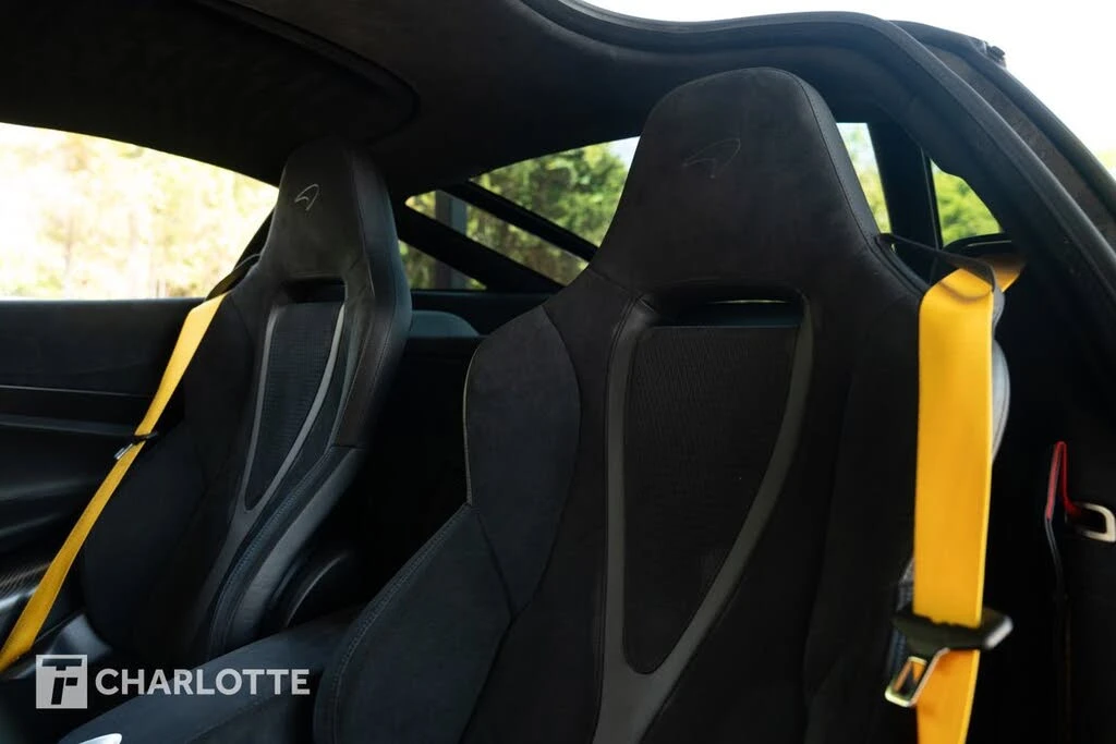 2025 McLaren 750S Coupe - Image 20 of 31