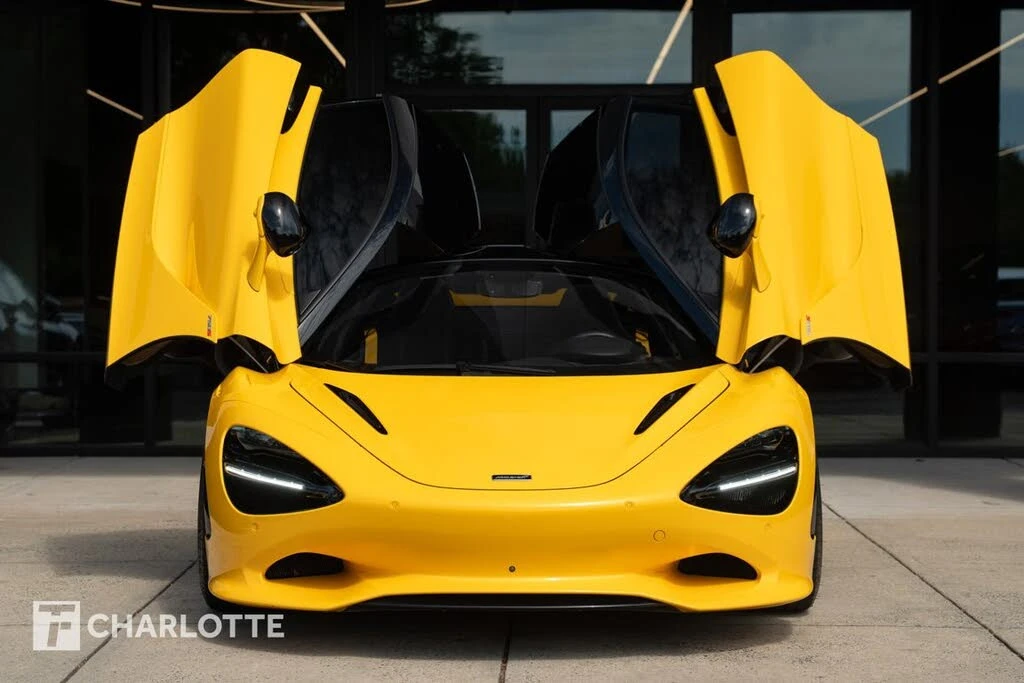 2025 McLaren 750S Coupe - Image 6 of 31