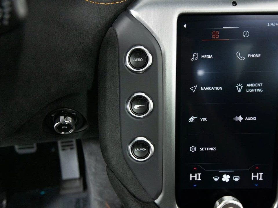 2025 McLaren 750S Coupe - Image 19 of 31