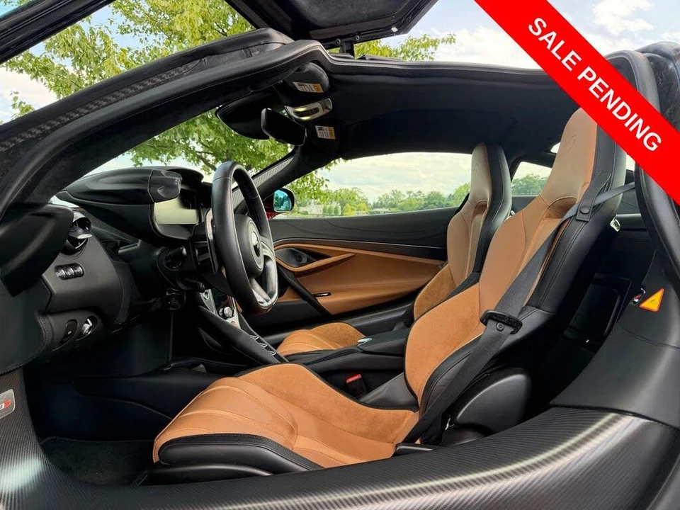 2025 McLaren 750S Coupe - Image 21 of 29