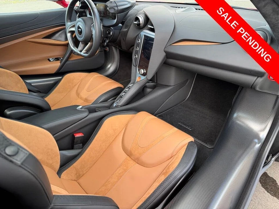 2025 McLaren 750S Coupe - Image 29 of 29