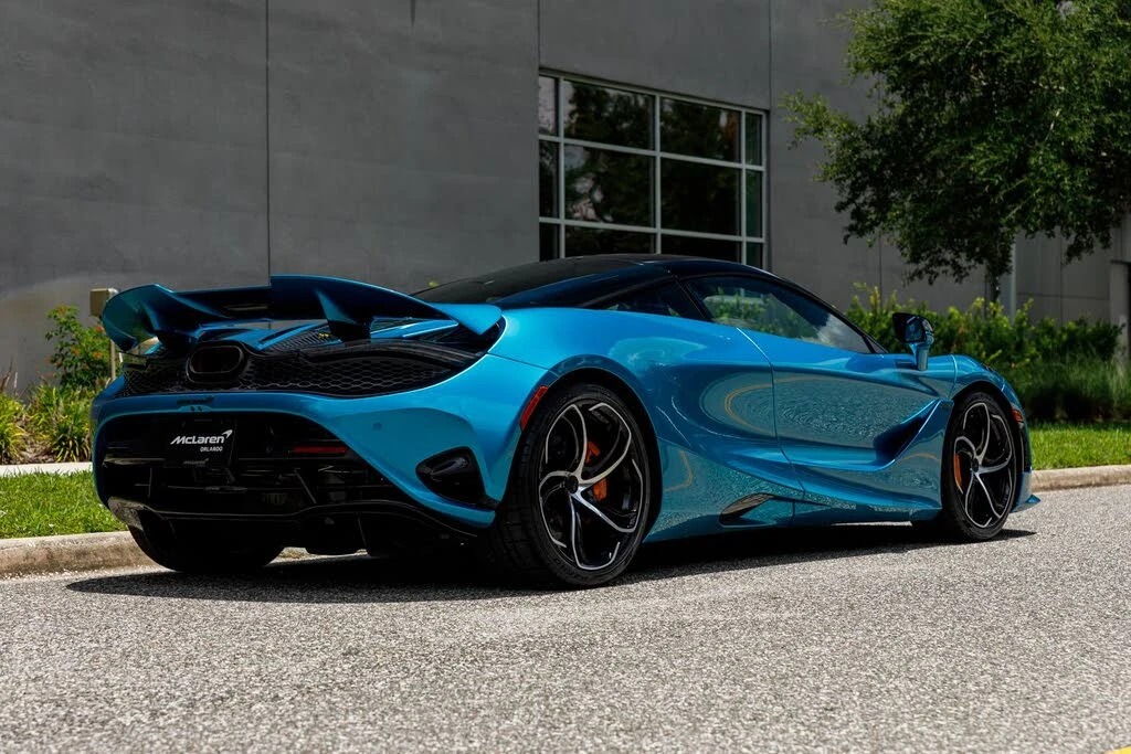 2025 McLaren 750S Coupe - Image 11 of 31