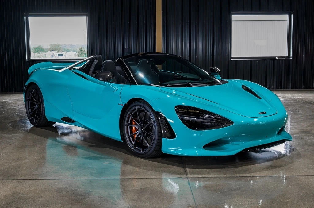 2025 McLaren 750S Coupe - Image 25 of 31