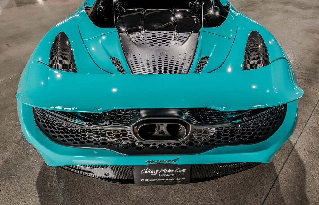 2025 McLaren 750S Coupe - Image 16 of 31