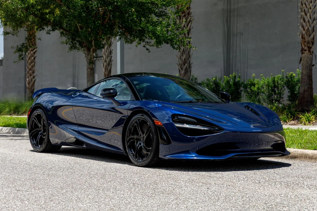 2025 McLaren 750S - Image 6 of 31