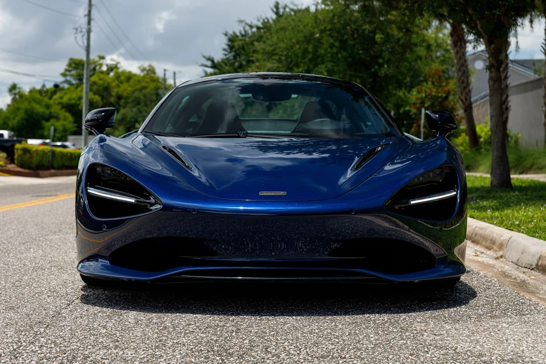 2025 McLaren 750S - Image 4 of 31