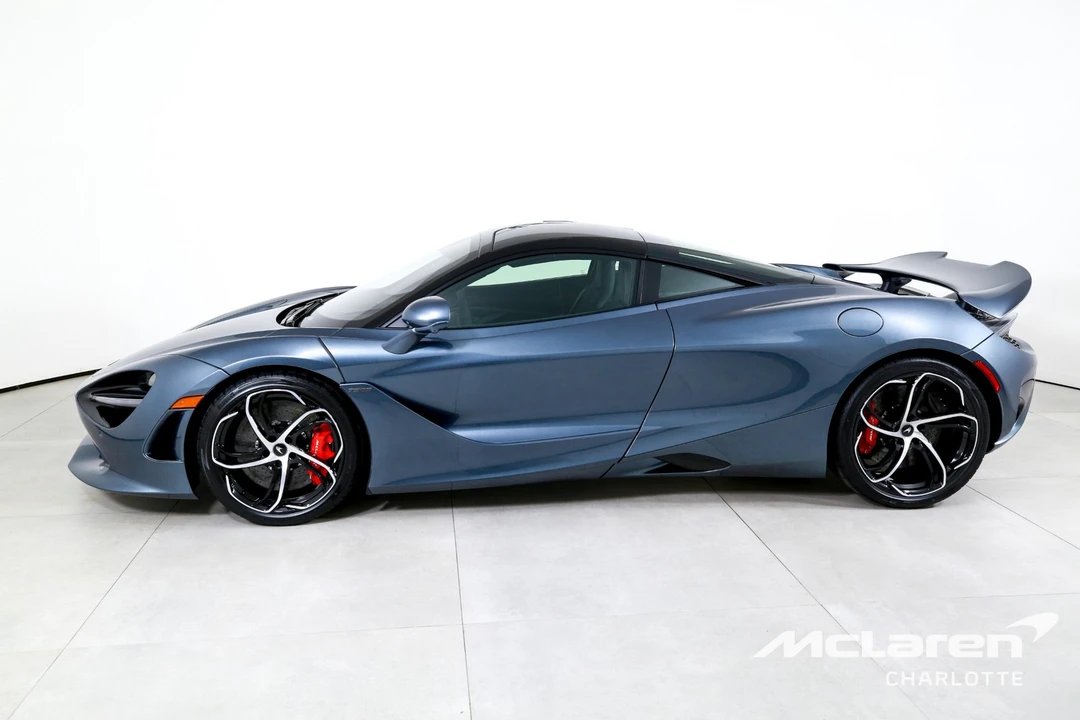 2025 McLaren 750S - Image 6 of 12