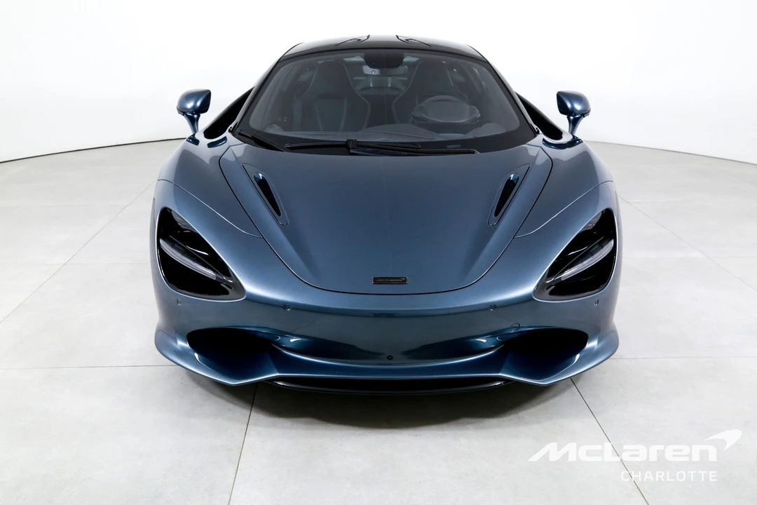 2025 McLaren 750S - Image 4 of 30