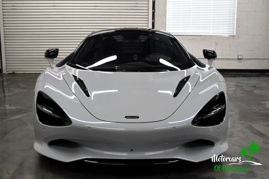 2025 McLaren 750S - Image 3 of 21